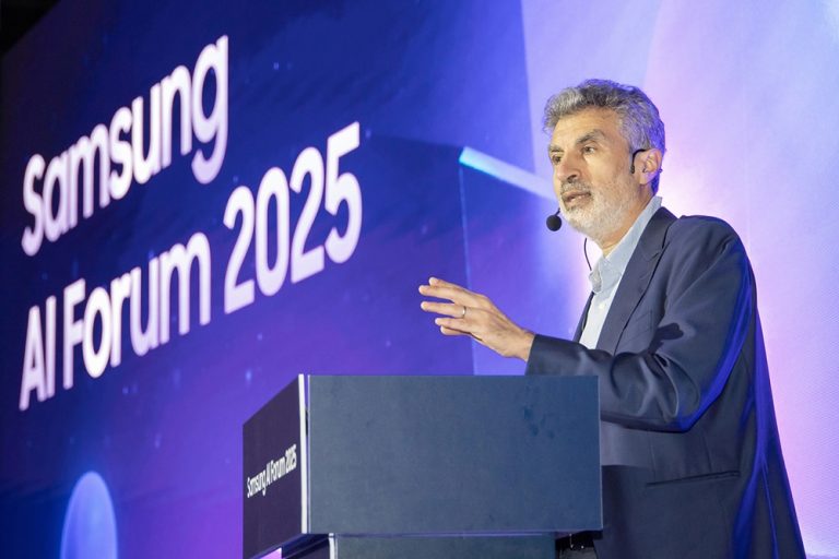 15일 경기도 용인에 위치한 삼성전자  '더 유니버스'(The UniverSE)에서 진행된 ‘삼성 AI 포럼 2025’에서 기조 강연을 하고 있는 요슈아 벤지오(Yoshua Bengio) 캐나다 몬트리올대 교수. (사진=삼성전자 제공) 2025.09.15, snakorea.rc@gmail.com , *재판매 및 DB 금지