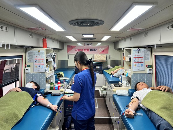  9월 15일(월) 대한적십자사 경기혈액원과 함께 올해 세 번째 ‘사랑 나눔 헌혈 캠페인’을 실시했다. [사진=