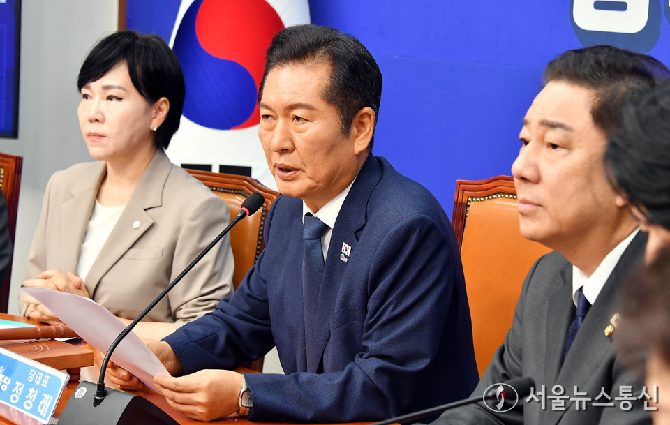 정청래 더불어민주당 대표가 10일 오전 서울 여의도 국회에서 열린 최고위원회의에서 발언을 하고 있다. (사진=신현성 기자) 2025.09.10, snakorea.rc@gmail.com , *재판매 및 DB 금지