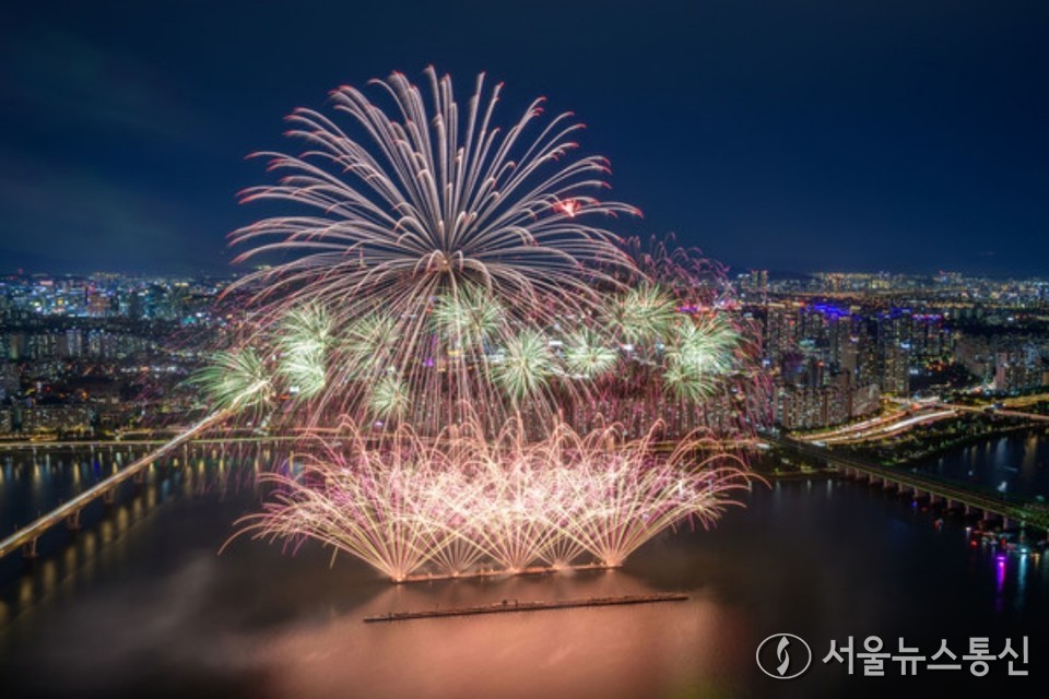 서울세계불꽃축제 / 사진 = 서울뉴스통신 DB