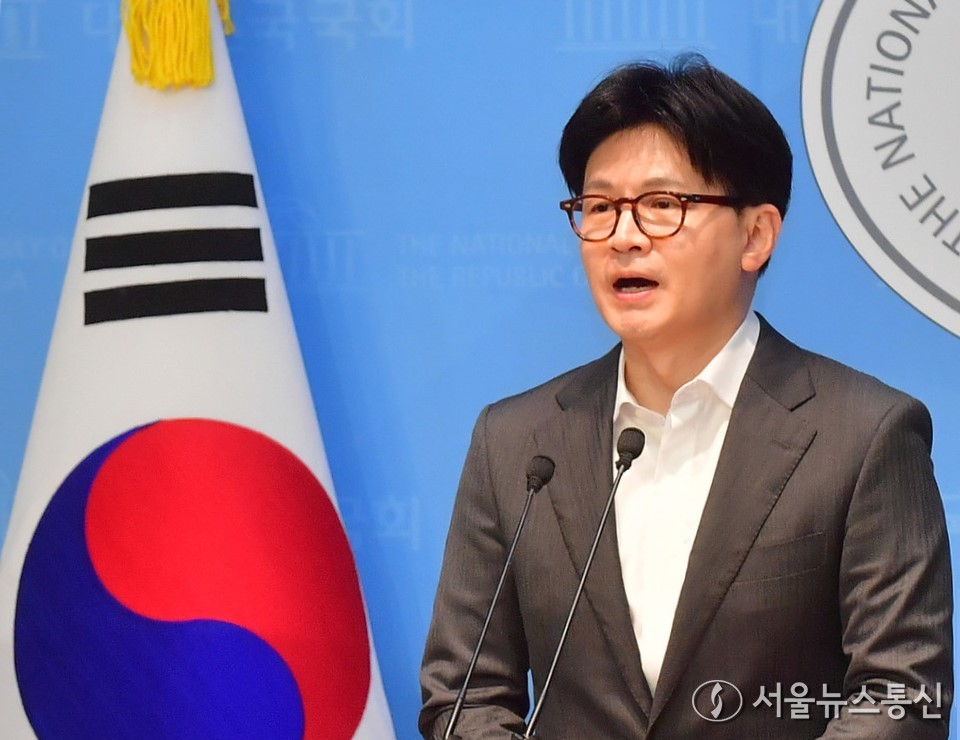 한동훈 국민의힘 대선 경선 후보가 22일 오전 서울 여의도 국회 소통관에서 정책 비전 발표를 하고 있다. (2025.04.22) / 사진 = 서울뉴스통신 이민희 기자