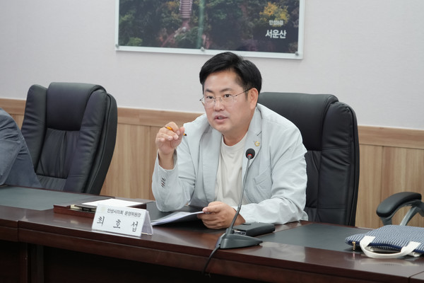 【경기·남부 = 서울뉴스통신】 김인종 기자 =최호섭 안성시의회 운영위원장 [사진=안성시의회]