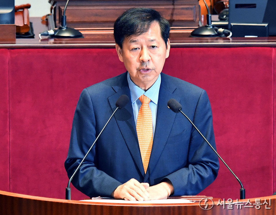 구윤철 경제부총리 겸 기획재정부 장관이 25일 오전 서울 여의도 국회에서 열린 예산결산특별위원회 전체회의에서 2024회계연도 결산 제안설명을 하고 있다. (2025.08.25) / 사진 = 서울뉴스통신 신현성 기자