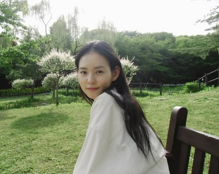 사진 = 김윤혜 인스타그램 갈무리