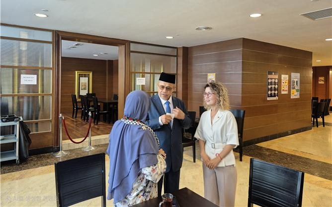 말레이시아 국회의원과의 만남을 갖는 아이수루 시의원 (사진=서울시의회 제공) 2025.10.15, snakorea.rc@gmail.com , *재판매 및 DB 금지