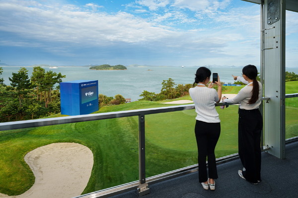 BMW 프로이데 라운지 (사진 BMW 2025.10.17, snakorea.rc@gmail.com , *재판매 및 DB 금지