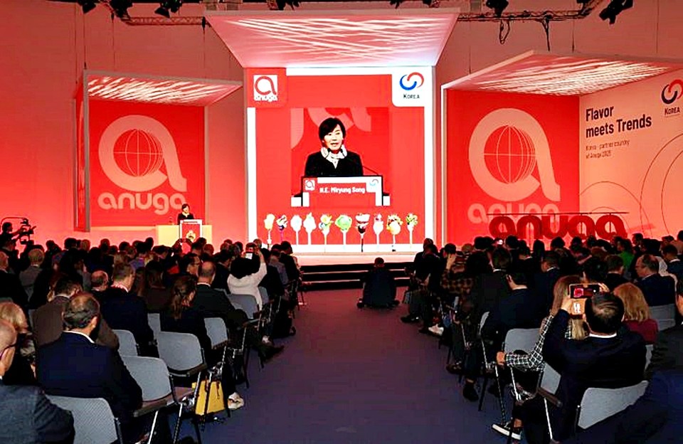 송미령 농림축산식품부 장관은 지난 4일 독일 퀼른에서 열린 '아누가 2025' 개막식에서 주빈국 대표로 축사했다. (2025.10.21) / 사진 = 농식품부 제공