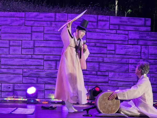 송재영 이사장 공연사진2025.10.21, snakorea.rc@gmail.com , *재판매 및 DB 금지