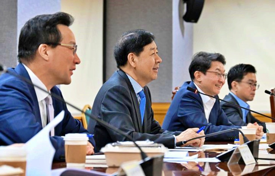 구윤철 부총리 겸 기획재정부 장관이 24일 서울 중구 은행연합회에서 시장상황점검회의를 주재하고 있다. (2025.10.24) / 사진 = 기획재정부 제공 