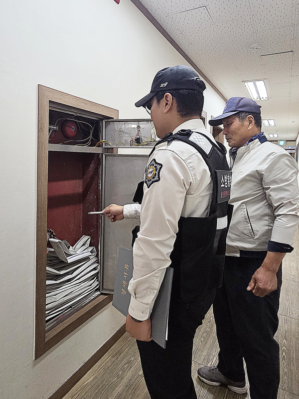 울산소방본부는 2026학년도 대학수학능력시험을 앞두고 관내 시험장 26개교를 대상으로 화재안전조사를 실시한다고 밝혔다.
