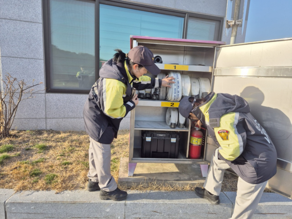 울산중부소방서 유곡119안전센터 의용소방대는 11월 1일부터 12월 14일까지 ‘가을철 산불 대비 예방 순찰’을 실시한다고 밝혔다.