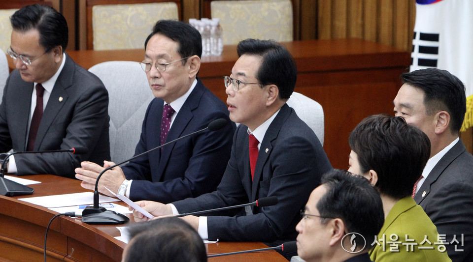 송언석 국민의힘 원내대표가 28일 오전 서울 여의도 국회에서 열린 국정감사 대책회의에서 발언하고 있다. (2025.10.28) / 사진 = 서울뉴스통신 이민희 기자 