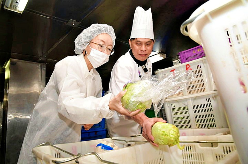 식품의약품안전처는 '2025 APEC 정상회의' 기간동안 회원국 정상과 대표단, 경제인사들에게 제공된 식음료에 대한 빈틈없는 안전관리를 통해 한 건의 식중독 발생도 없이 행사가 성공적으로 마무리됐다고 4일 밝혔다. (2025.11.04) / 사진 = 식약처 제공