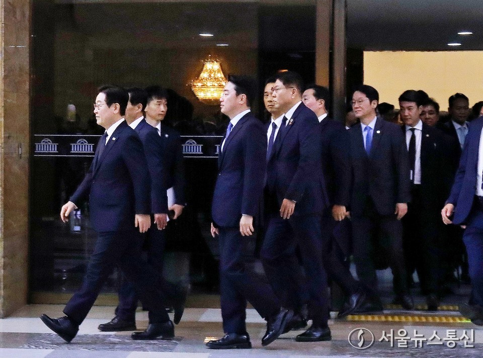 이재명 대통령이 4일 서울 여의도 국회에서 열린 2026년도 정부 예산안에 대한 시정연설을 마친 뒤 본회의장을 나서고 있다. (사진=공동취재) 2025.11.04, snakorea.rc@gmail.com , *재판매 및 DB 금지