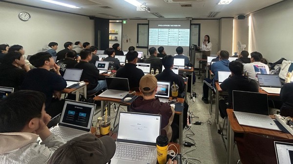 함샤우트 글로벌 경기소방재난본부 AI 교육 현장 사진2025.11.05, snakorea.rc@gmail.com , *재판매 및 DB 금지