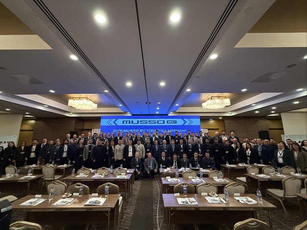 KGM은 독일 시장 대규모 글로벌 론칭에 이어 개별 국가별로 토레스 하이브리드와 무쏘 EV 등 신제품 출시 행사를 갖고 수출시장 공략 가속화에 나섰다. 2025.11.06, snakorea.rc@gmail.com , *재판매 및 DB 금지