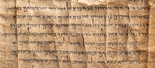 3.사해사본 이사야 대 두루마리(사진 제공_예루살렘 이스라엘 박물관)2025.11.06, snakorea.rc@gmail.com , *재판매 및 DB 금지