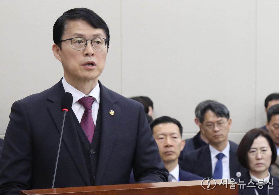 최원호 원자력위원회 위원장이 12일 서울 여의도 국회 과학기술정보방송통신위원회 전체회의에서 발언하고 있다. 2025.11.12, snakorea.rc@gmail.com , *재판매 및 DB 금지