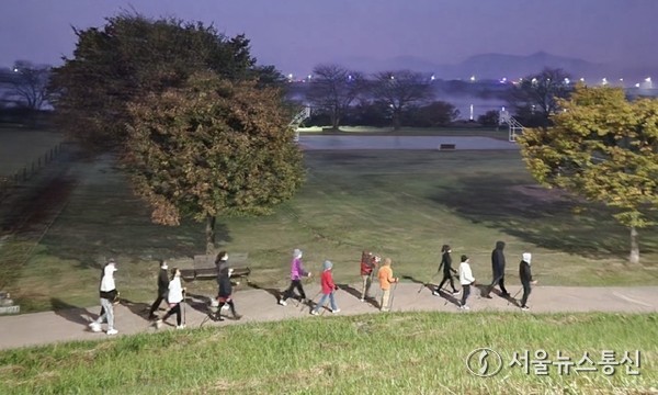 마을 걷기클럽 운영 장면