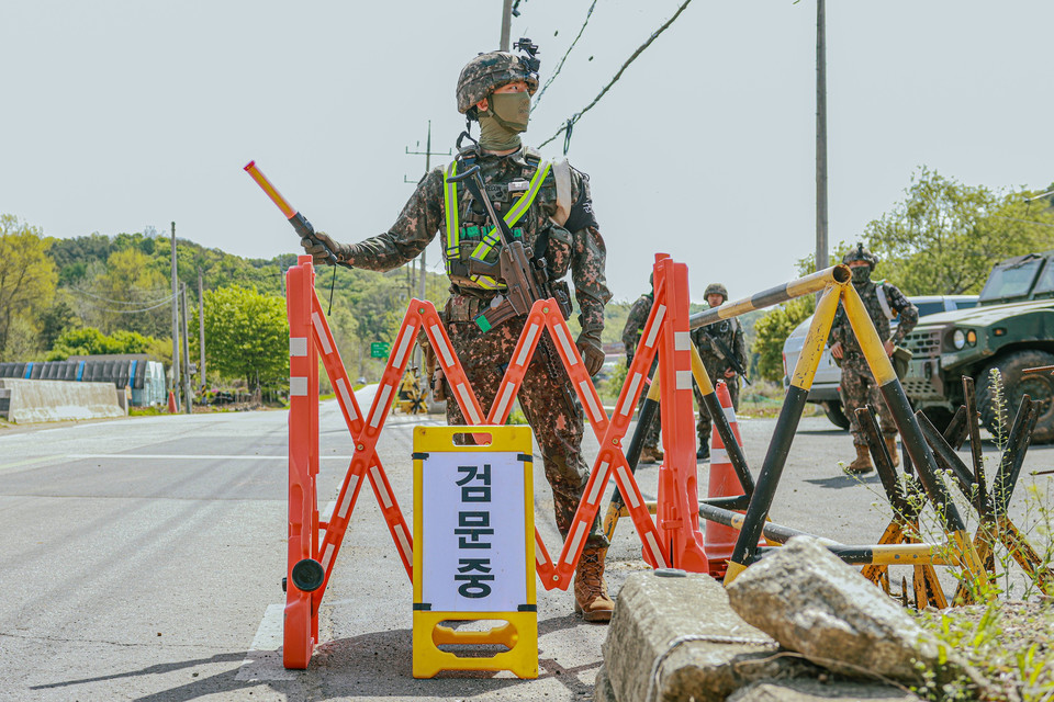 훈련 중인 25사단 장병들 2025.11.13 / 양주시
