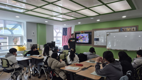 국제교육원, 원어민과 함께하는 영어교실(심화) 운영 사진(제공=충북교육청) *재판매 및 DB 금지