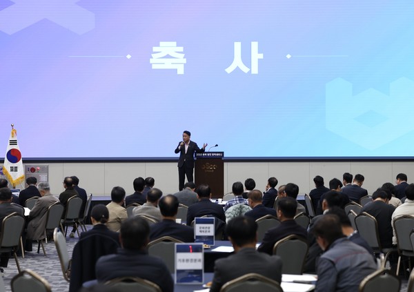 충북 발전 정책 세미나, 김영환 지사 축사 (제공=충북도청) *재판매 및 DB 금지