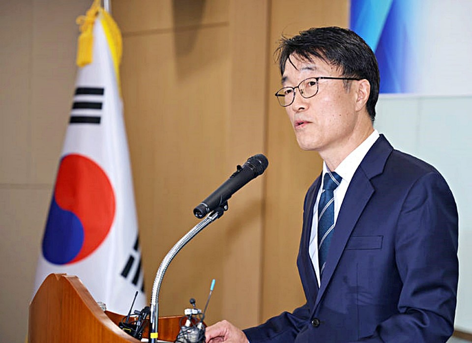 한삼석 신임 국민권익위원회 부위원장이 17일 세종시 정부세종청사에서 열린 취임식에서 취임사를 하고 있다. (2025.11.17) / 사진 = 국민권익위원회 제공