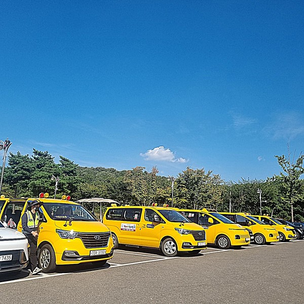 대구시는 어린이집에서 운영 중인 630대의 통학버스 중 77대를 선별해, 상반기 38대에 이어 하반기에 39대에 대한 안전점검을 구·군, 경찰서, 한국교통안전공단과 함께 실시했다.