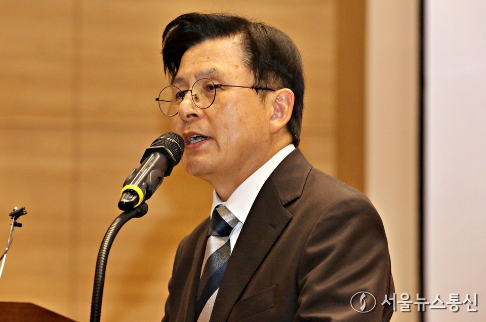 황교안 전 국무총리가 28일 오후 서울 여의도 국회 의원회관에서 열린 '대한민국 수호 결의대회'에서 인사말을 하고 있다. (2025.03.28) / 사진 = 서울뉴스통신 이민희 기자