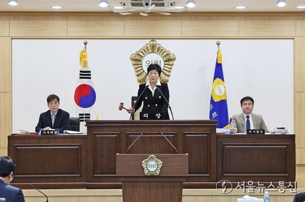 ▲진도군의회 본회의장(사진 = 진도군의회)2025.11.24, snakorea.rc@gmail.com , *재판매 및 DB 금지