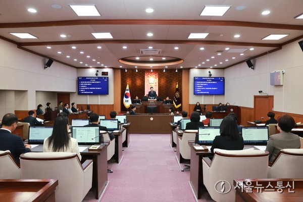제천시의회 제352회 제2차 정례회./ (사진= 제천시의회 제공)