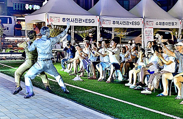 문화 인프라가 부족한 지역과 사회적 취약계층을 직접 찾아가 문화예술을 편하게 경험할 수 있는 기회를 넓히는 데 목적을 두고 추진되었다.