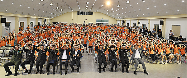 전국에서 선발된 35가족 140명의 소방공무원과 가족이 참여해 심신 회복과 재충전을 위한 다양한 힐링 프로그램에 참여하게 된다.